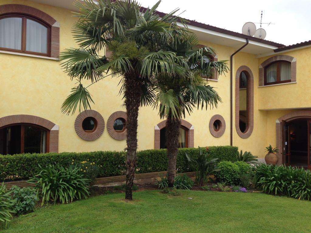 La Locanda Del Cavaliere Borgo Montello Εξωτερικό φωτογραφία