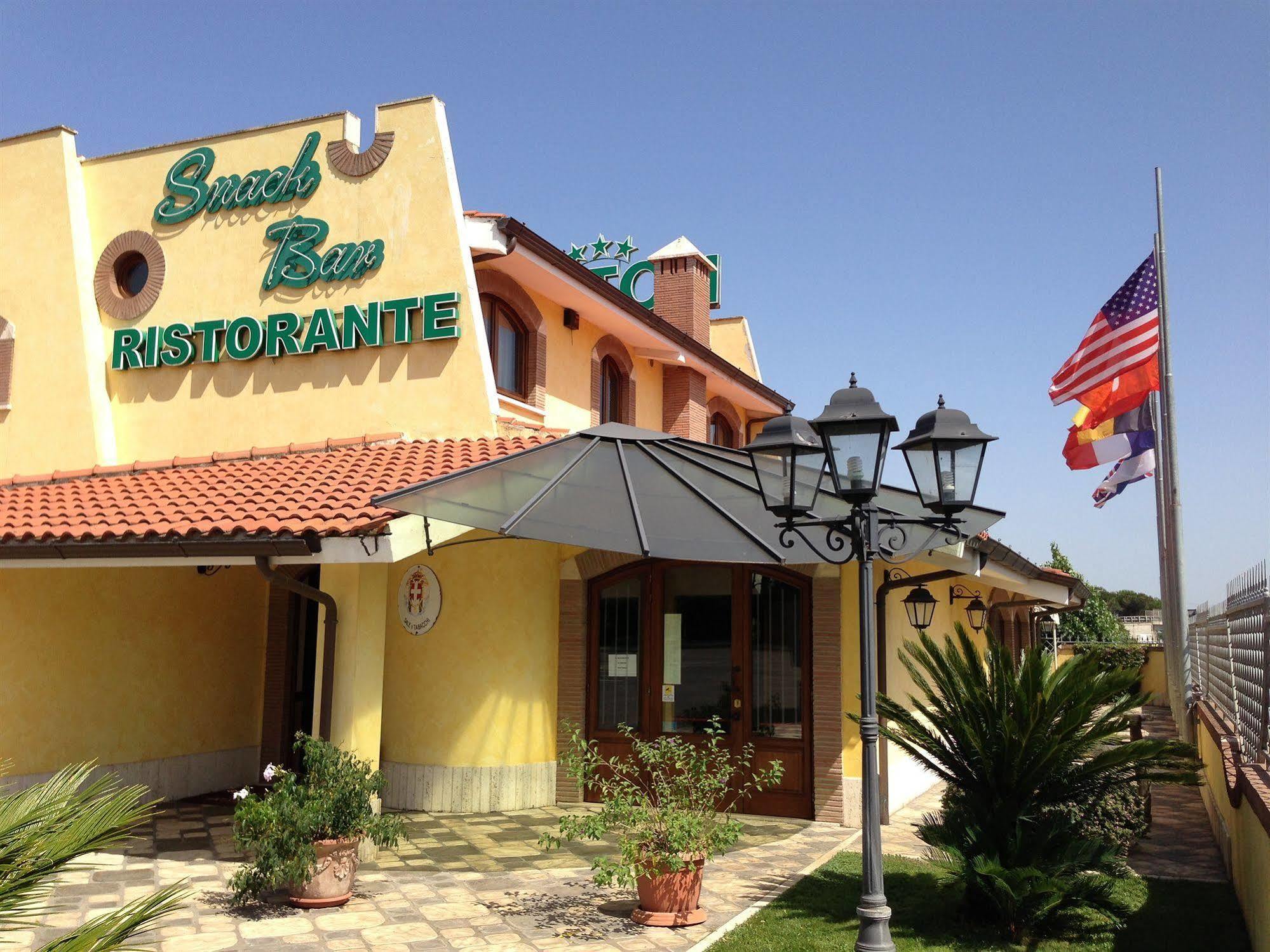 La Locanda Del Cavaliere Borgo Montello Εξωτερικό φωτογραφία
